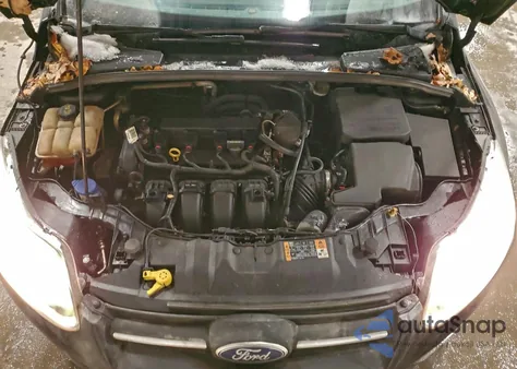 2014 Ford Focus Se z USA, uszkodzony, nr VIN 1FADP3F2XEL307047